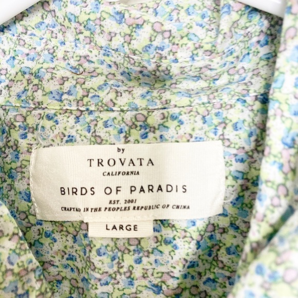 Birds of Paradis by Trovata button down shirt - size L - Picture 4 of 7